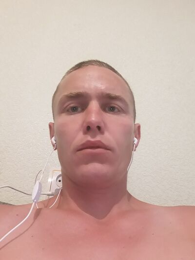  ,   Vitaliy, 39 ,   