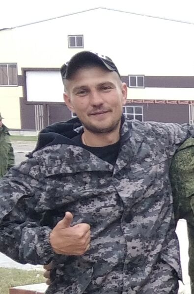  Fernando de la Mora,   , 35 ,  