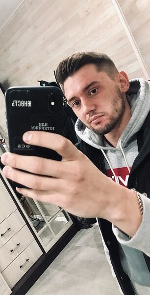  ,   Mikhail, 28 ,   ,   