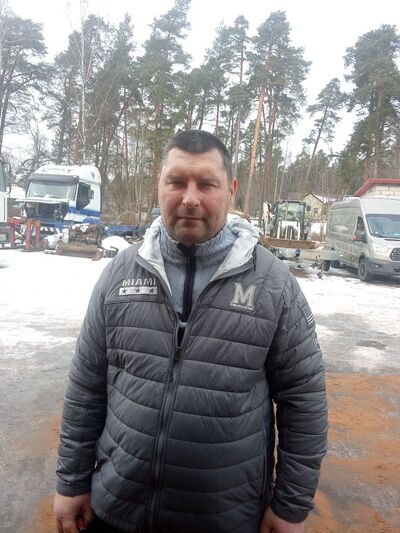  ,   Oleg, 48 ,   ,   