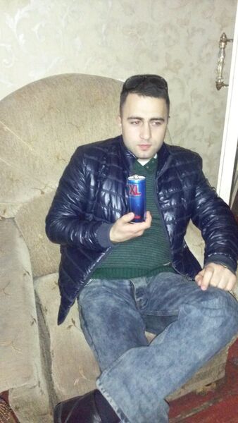  ,   Zviadi, 33 ,   