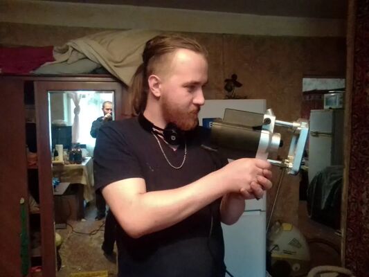  ,   Zak, 28 ,   ,   