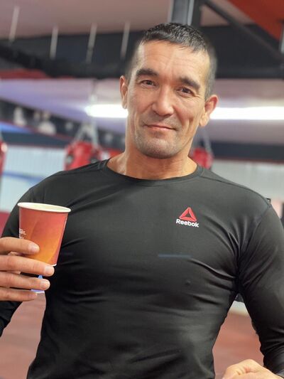  ,   Malik, 52 ,   ,   , c 