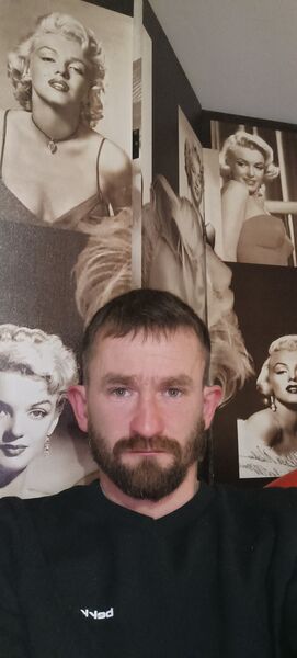  Ciechanow,   , 36 ,   ,   