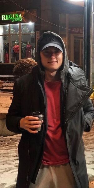  ,   Vlad, 25 ,   ,   