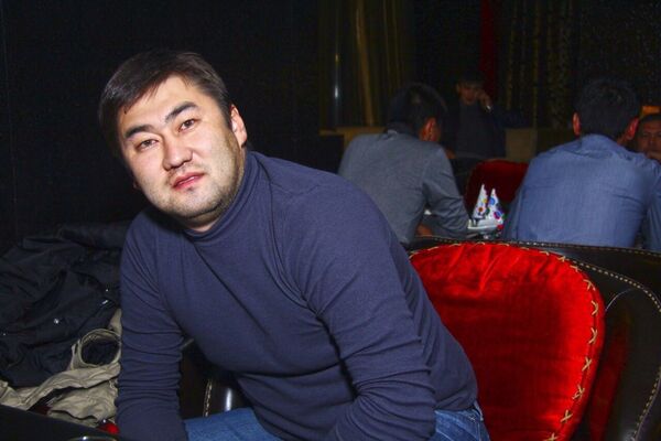  ,   Rustam, 42 ,  