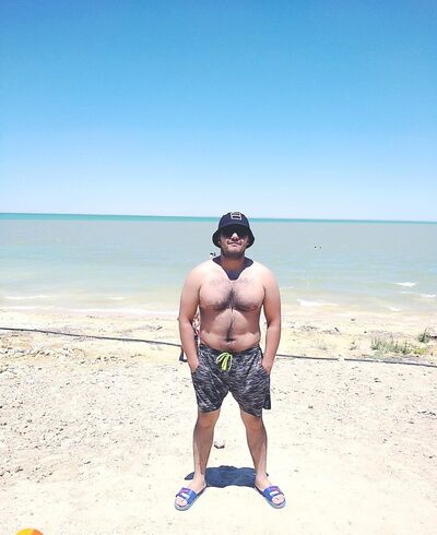  ,   Marufbek, 32 ,     , c 