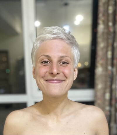  ,   Niki, 28 ,   ,   