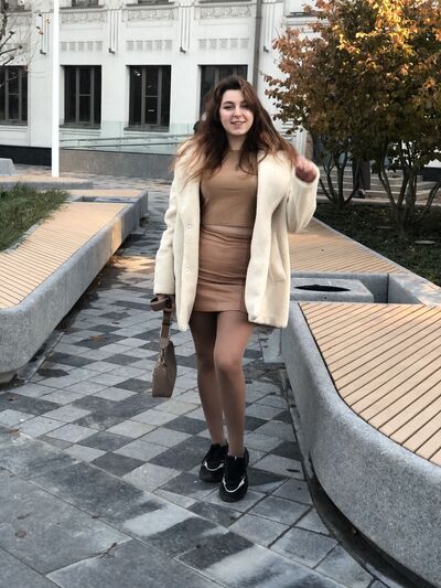  ,   Diana, 25 ,   ,   , c , 