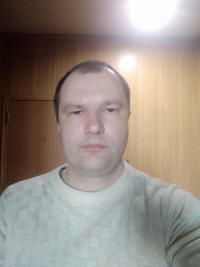 ,   Igor, 42 ,   ,   , c , 