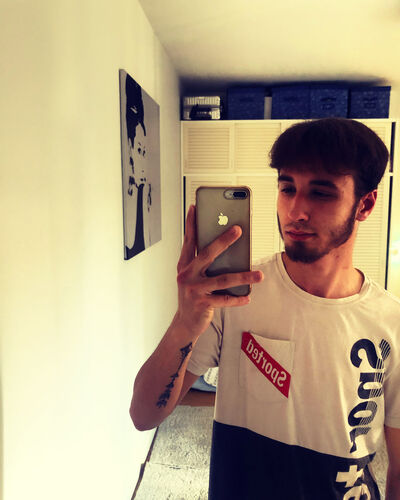  ,   Leonardo, 23 ,   ,   