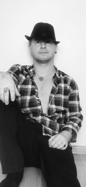  ,   Logan, 35 ,   ,   