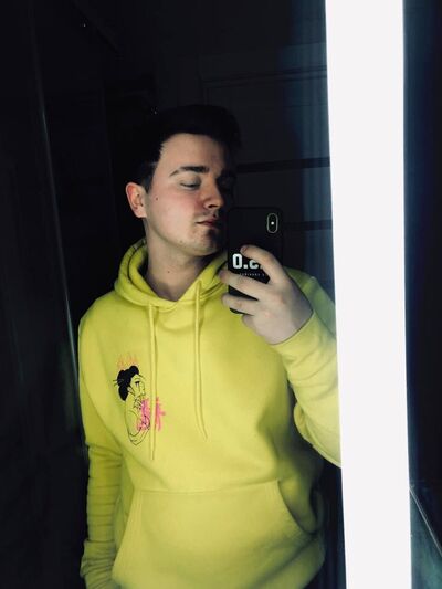  ,   Dima, 21 ,   ,   