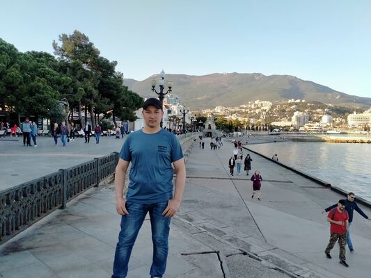  ,   Azam Ashurov, 38 ,   ,   , c 