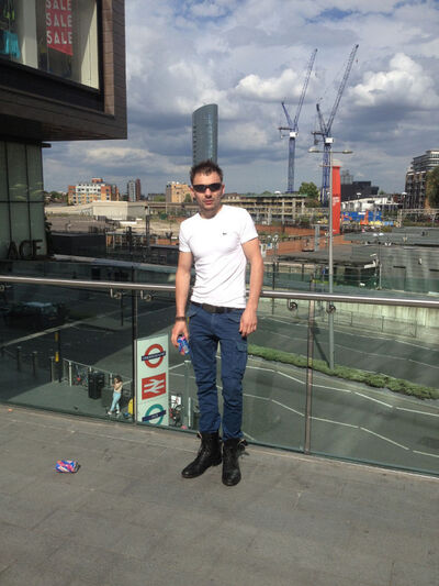  ,   Ruslan, 40 ,   ,   , c 