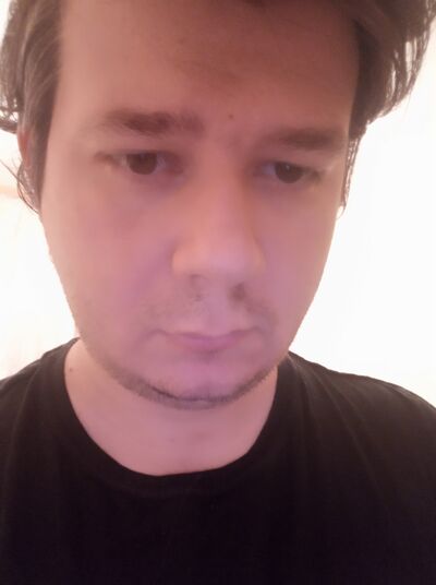  ,   Maxim, 34 ,   ,   