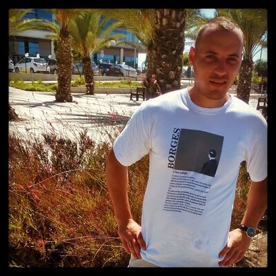  ,   Andrei, 32 ,   