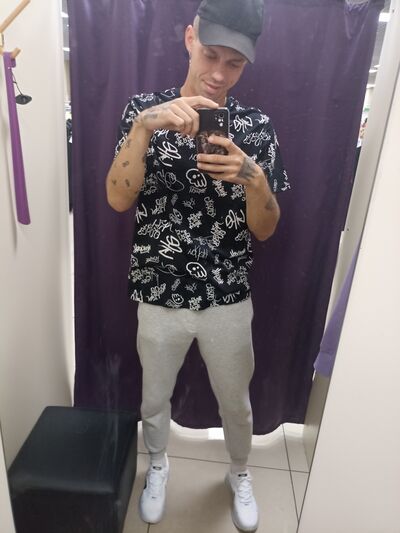  ,   Valera, 28 ,   ,   
