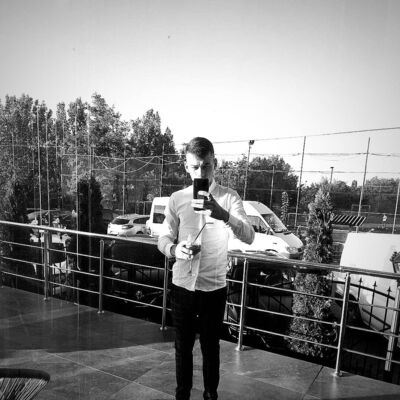  ,   Stefan, 25 ,   ,   