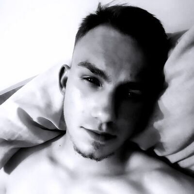  ,   Petr, 25 ,   ,   , c , 