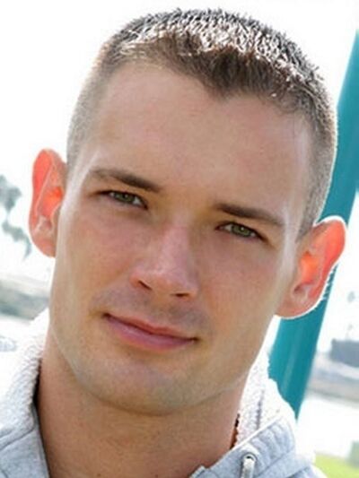  ,   Milos, 30 ,   