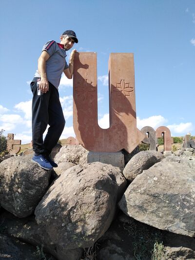  ,   Artur, 39 ,   ,   