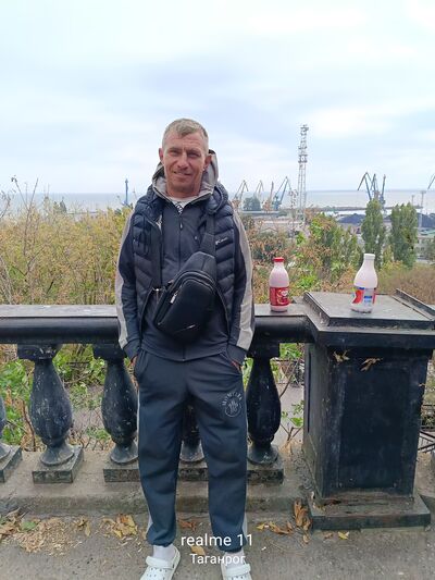  ,   Aleksandr, 42 ,   ,   , c , 