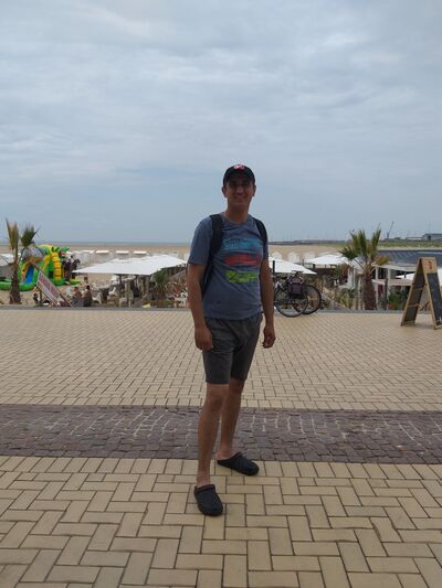  Maasbracht,   Farrux, 32 ,   ,   , 