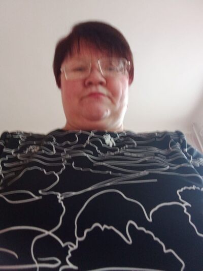   ,   Iren, 48 ,   c 