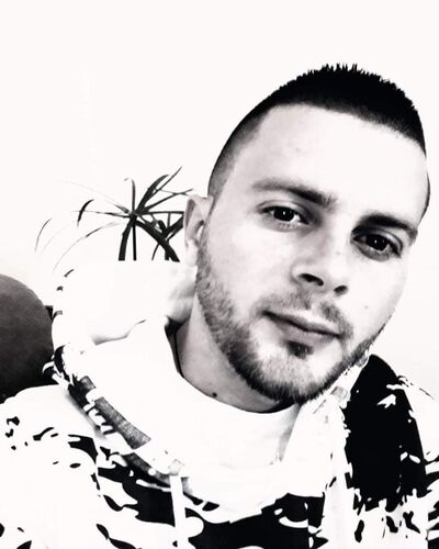  ,   Aleksandar, 33 ,   ,   