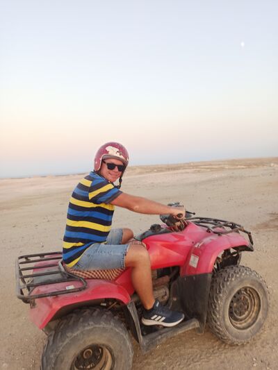  ,   Alex, 50 ,   ,   