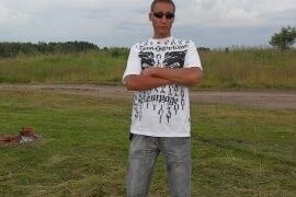  ,   Denis, 40 ,   