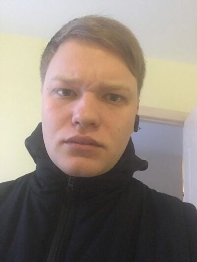  ,   Denis, 28 ,   ,   , c , 