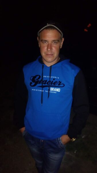  ,   Vladimir, 35 ,   ,   