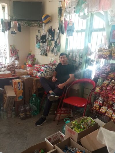  ,   Iskandar, 33 ,   ,   