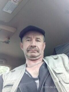  11695019  Genadij, 62 ,    