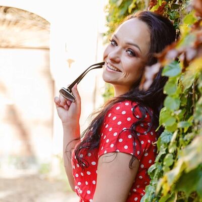  Rome,   Olga, 38 ,   ,   , c , 