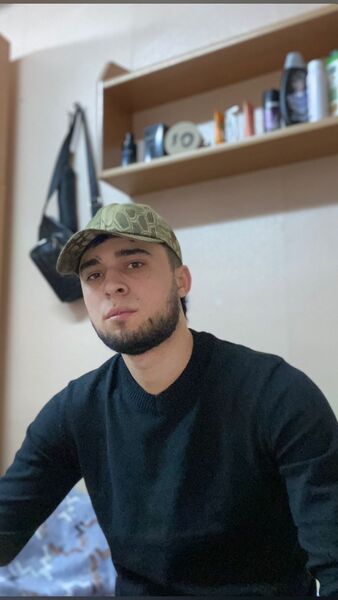  ,   Amir, 24 ,   ,   
