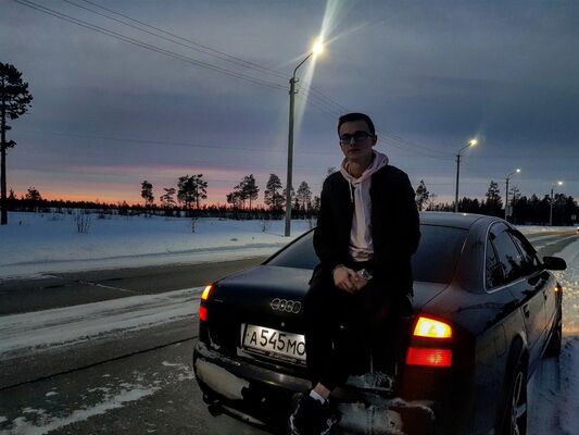  ,   Artem, 25 ,   ,   