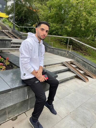  ,   Zean Abud, 20 ,   ,   