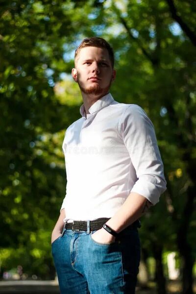  ,   Davit, 27 ,   ,   