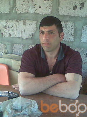  ,   Hakob, 45 ,   