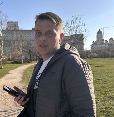  ,   Alex, 25 ,   ,   