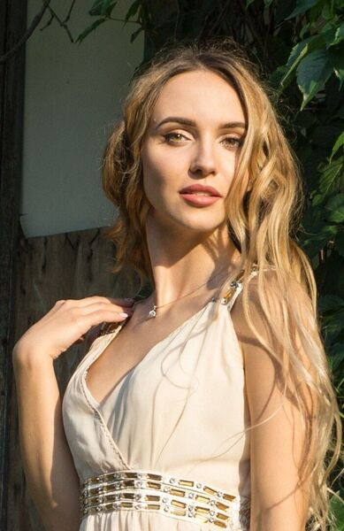  ,   Kristina, 28 ,   ,   , c , 