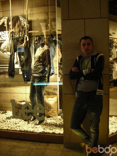  ,   Bobak220, 34 ,   