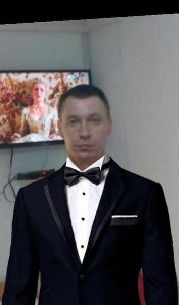  ,   Ewgenii, 46 ,   ,   , c 