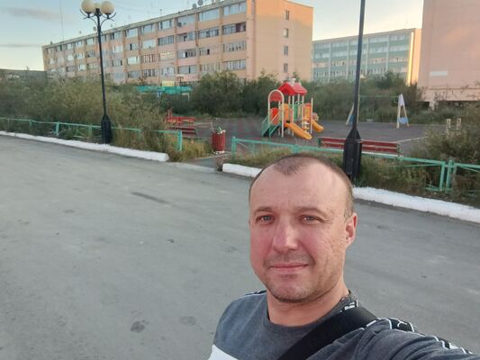  ,   Ը, 42 ,   ,   