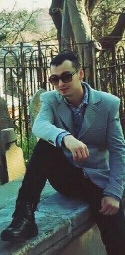 ,   Aziz, 33 ,   