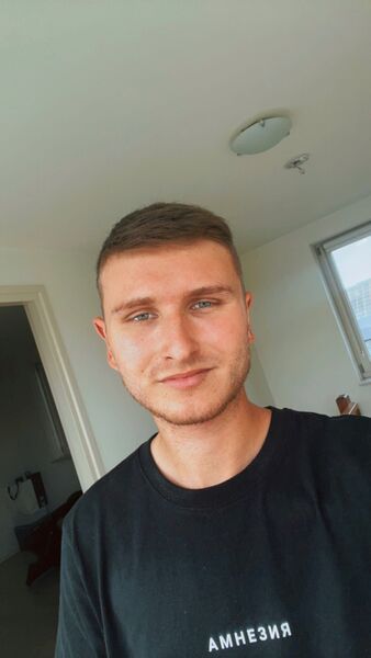  ,   Rowan, 25 ,   ,   , c , 