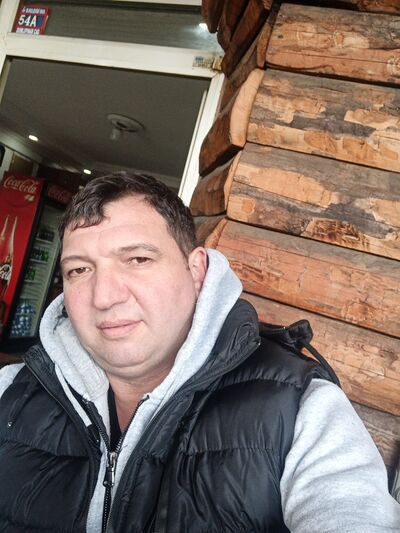  ,   Roma, 48 ,   ,   